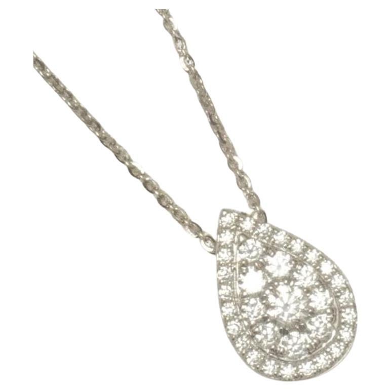 Pear Cluster Natural Diamond Pendant Necklace in 14k Solid Gold (Certified) For Sale