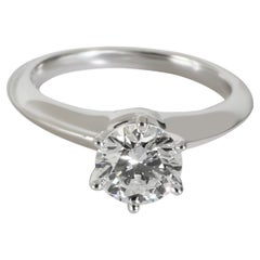 Tiffany & Co. Bague de fiançailles solitaire de Tiffany  Platine H VS2 1,02 CTW