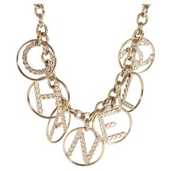 Chanel 2009 Necklace in  Gold Plated