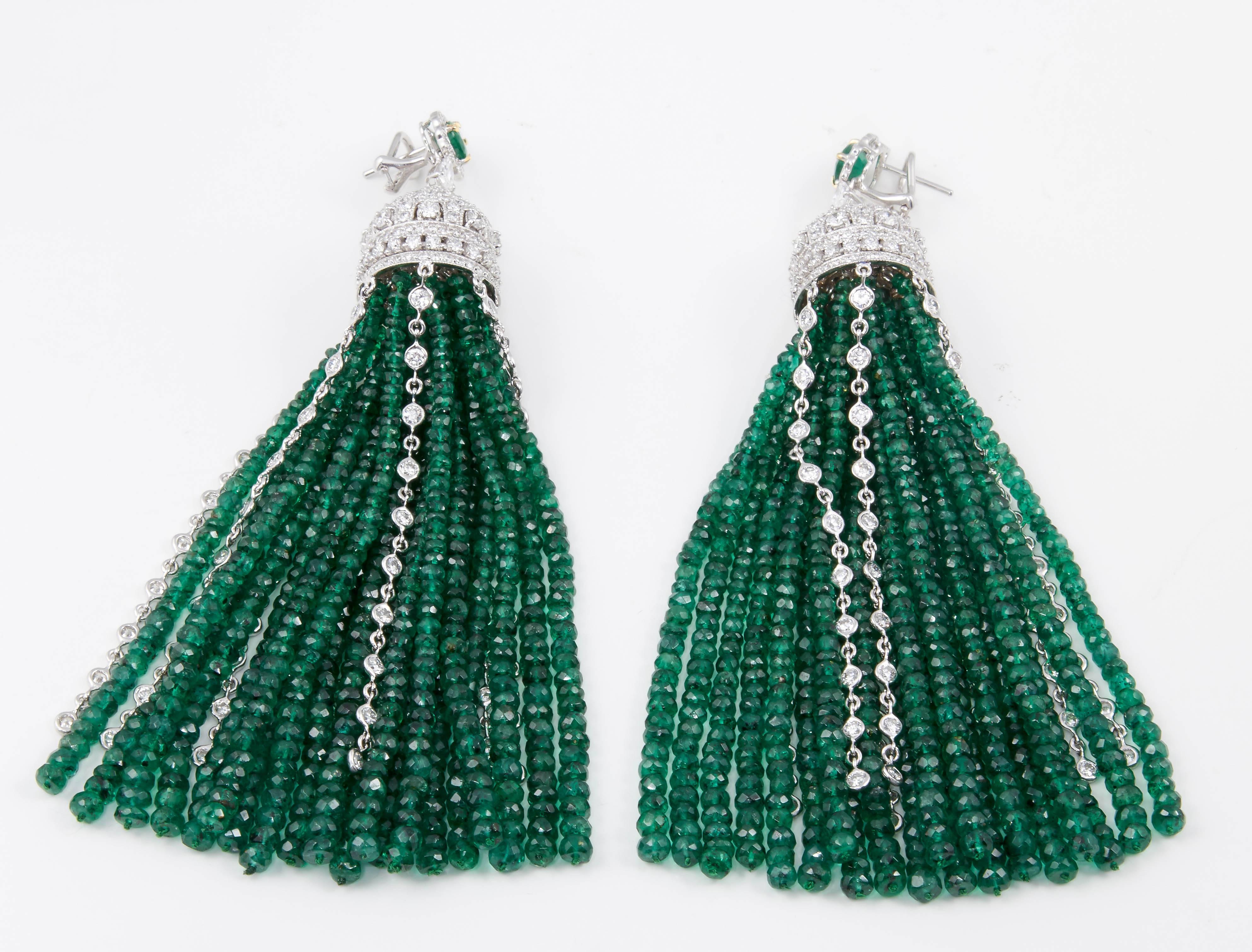 Important Green Emerald and Diamond Tassel Earrings 3