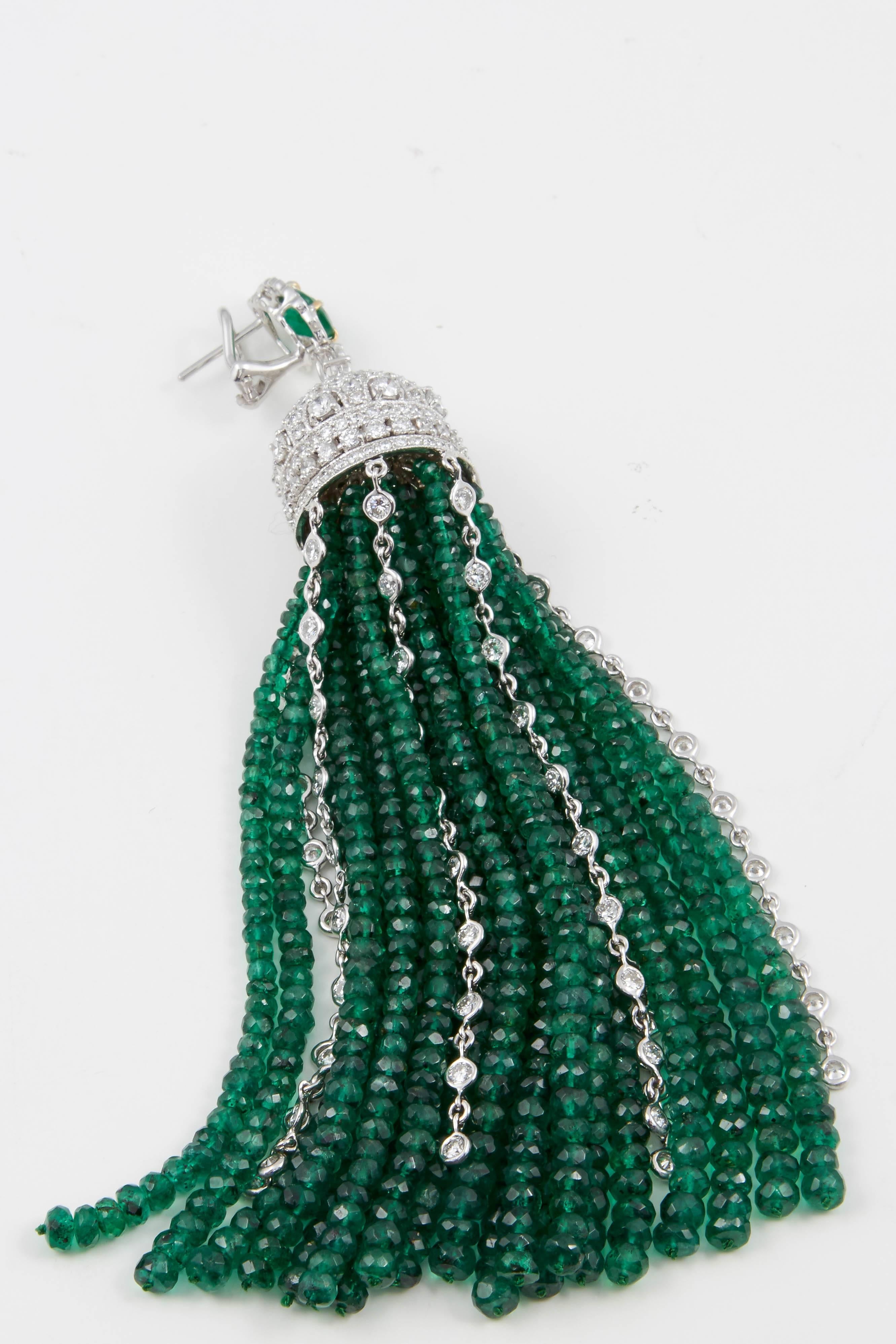 Important Green Emerald and Diamond Tassel Earrings 4
