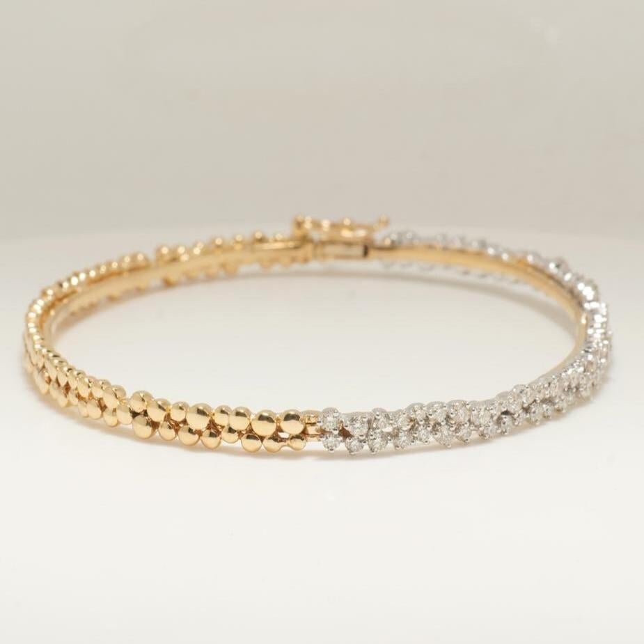 Bracelet d'affirmation en or massif 14K avec diamants en grappe (certifié) Neuf - En vente à New Delhi, DL