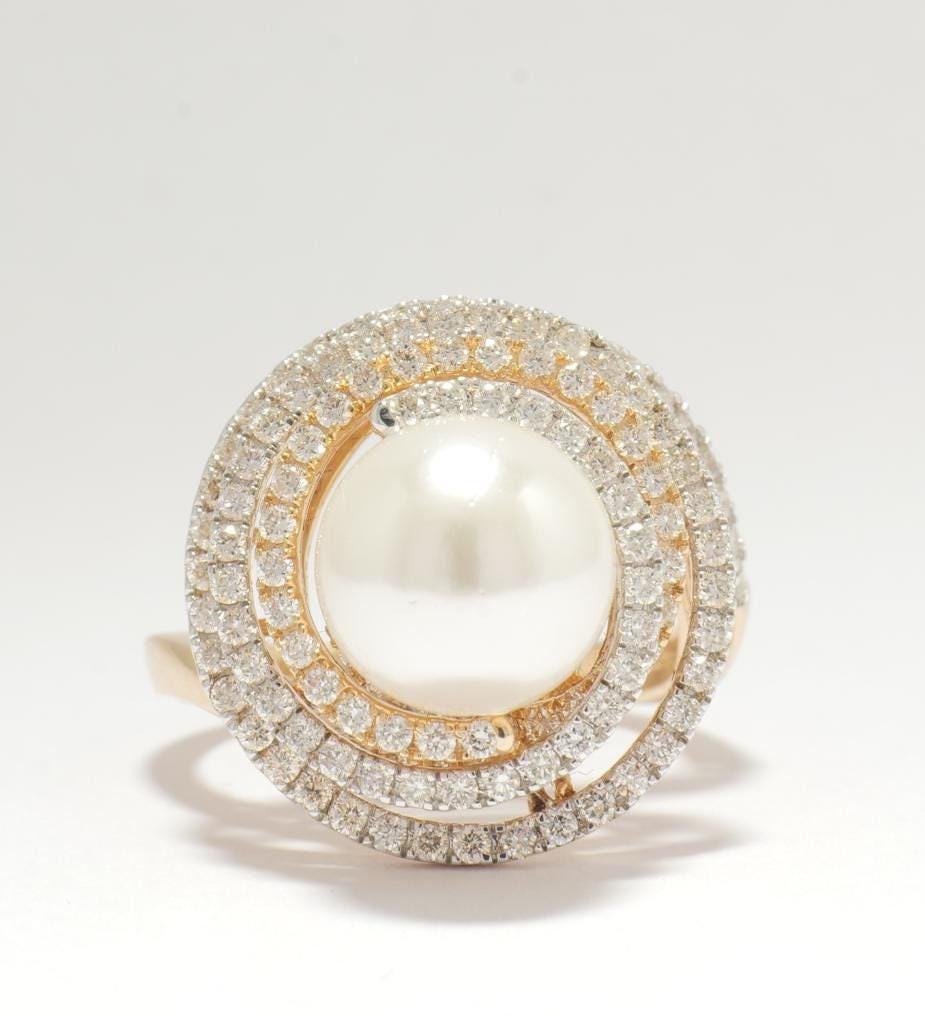 Anello con diamante e perla dei mari del sud coltivata in oro massiccio 14K (certificato)