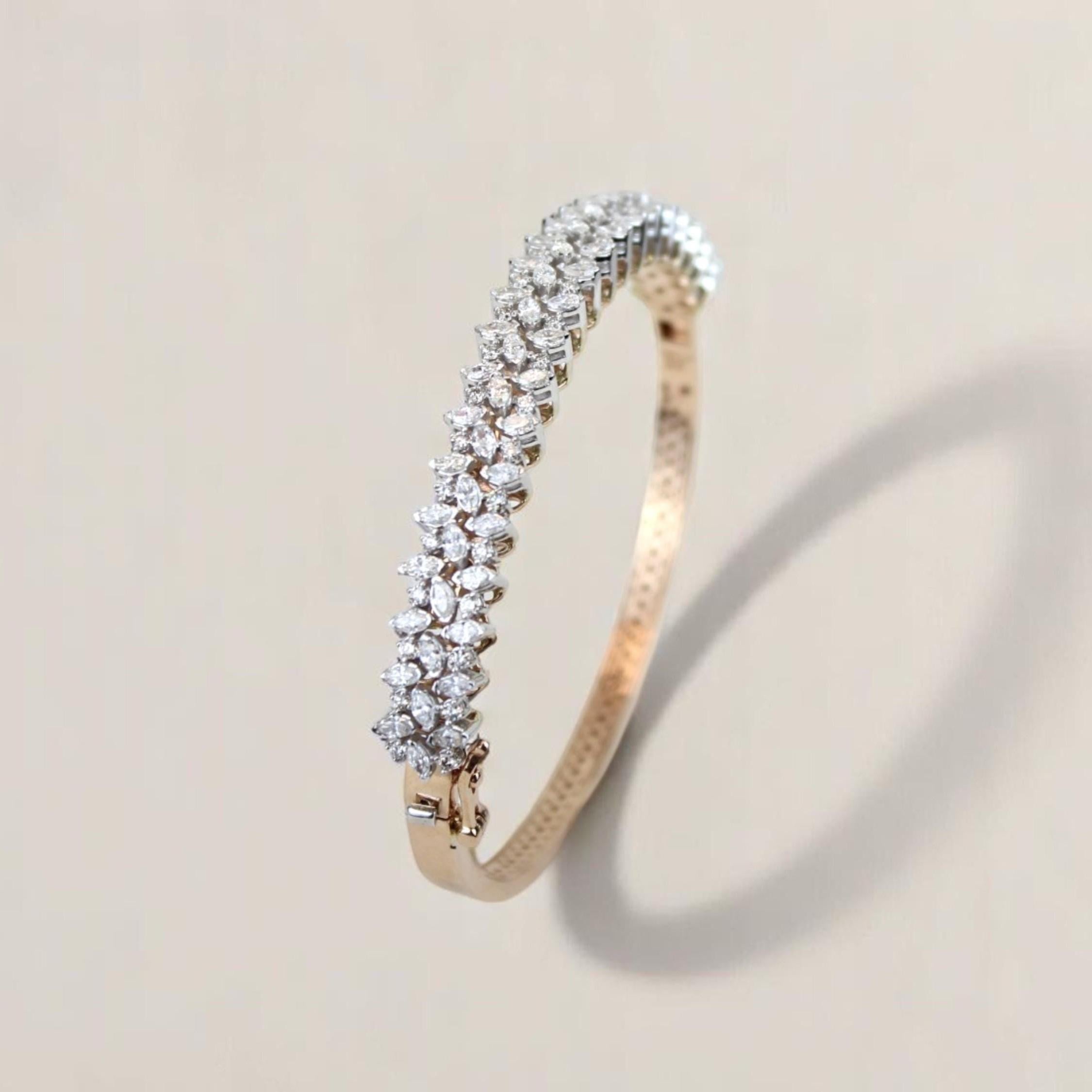De las mujeres Pulsera con Declaración de Diamantes Florales en Oro Macizo de 14 K (Certificado) en venta