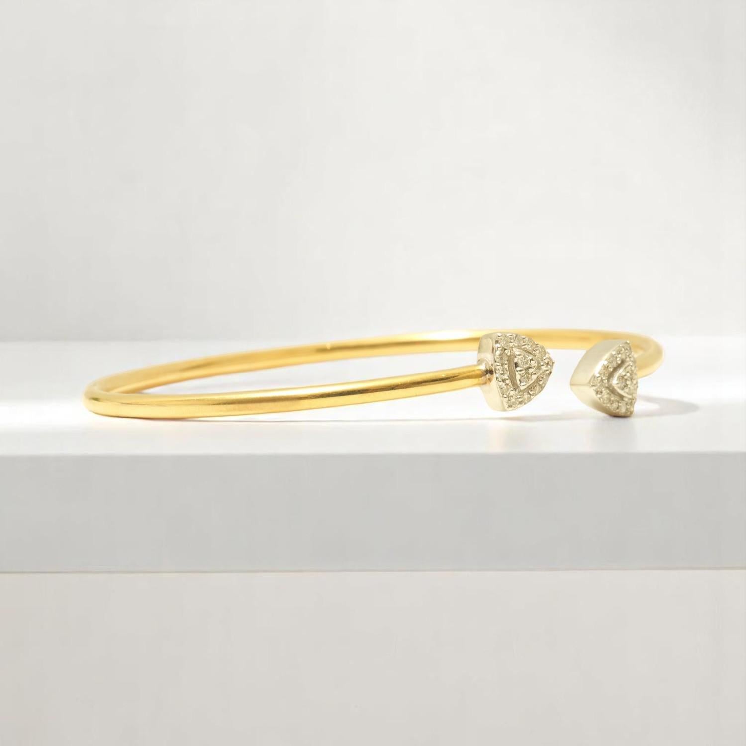 Bracciale Triangle Cuff Halo Diamond in oro massiccio 14K (certificato) in vendita 2