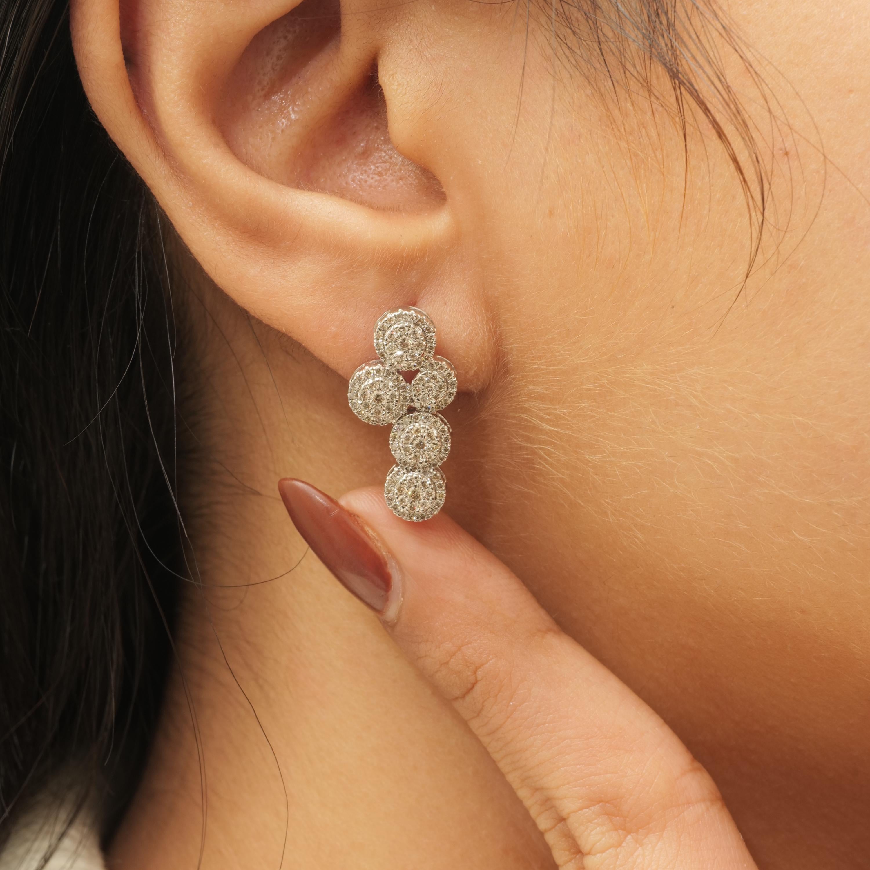 Art déco Boucles d'oreilles en or massif 14k avec diamant en grappe (certifié) en vente