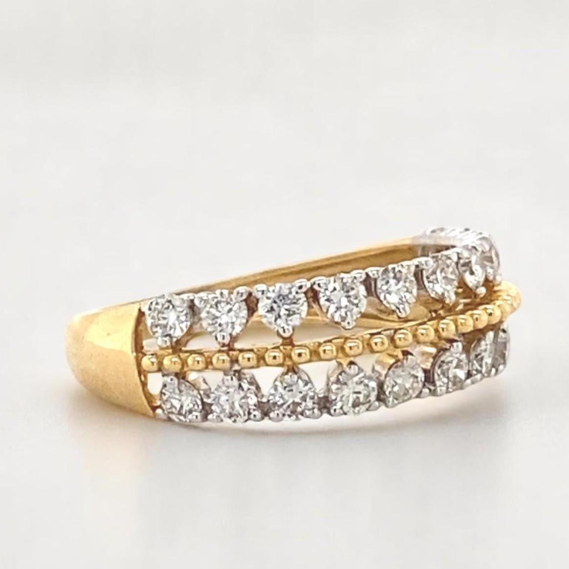 Zweifarbiger Diamantring aus 14 Karat massivem Gold (zertifiziert) im Zustand „Neu“ im Angebot in New Delhi, DL
