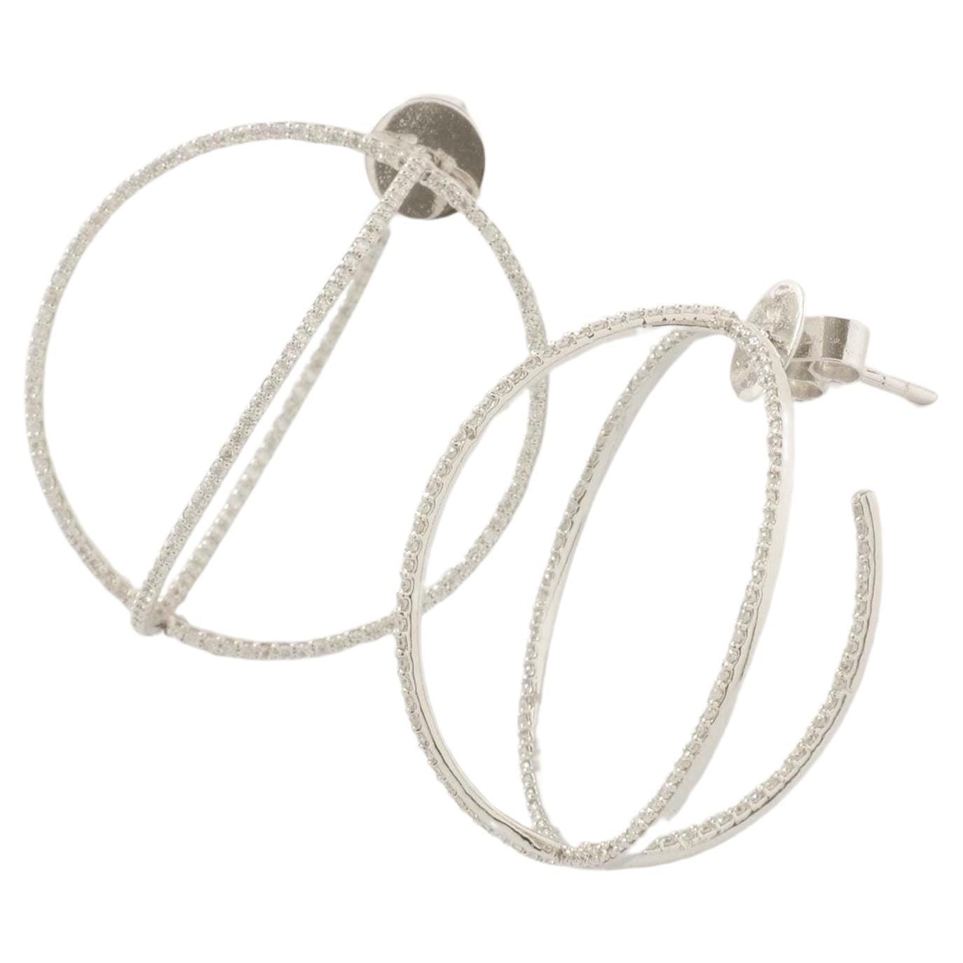 Round Overlapping Circle Natural Diamond Earrings in 14k Solid Gold (Certified) For Sale