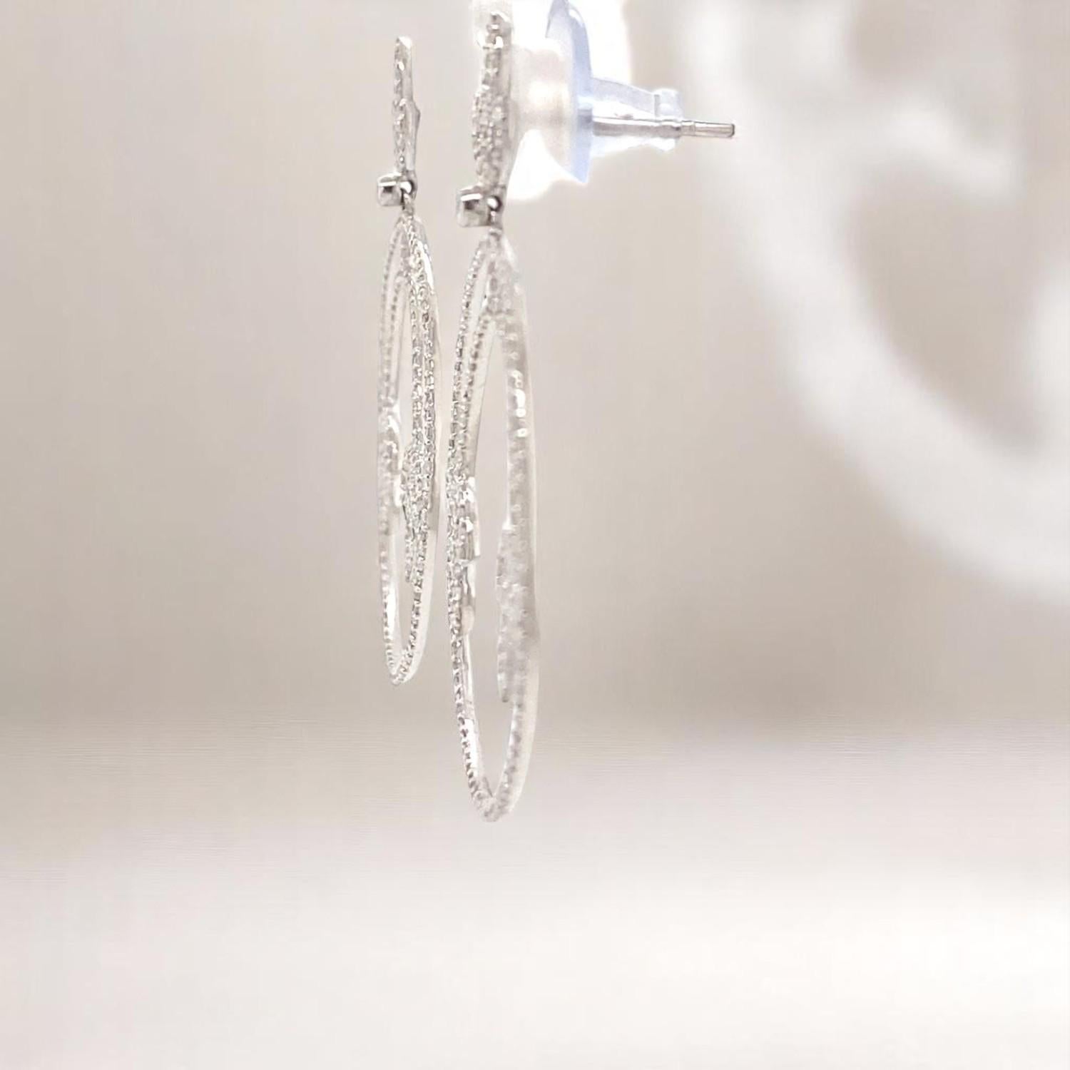 Circle Leaf Dangle Diamant-Ohrringe in 14k massivem Gold (zertifiziert) Damen im Angebot