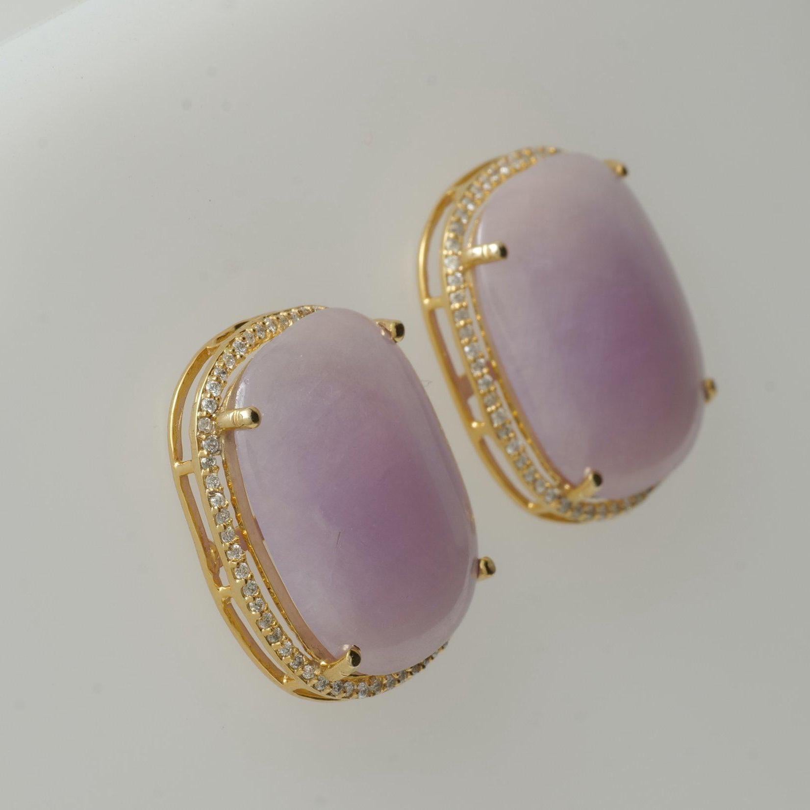 Orecchini a perno con diamante e zaffiri rosa in oro massiccio 14 carati (certificati) In condizioni Nuovo in vendita a New Delhi, DL