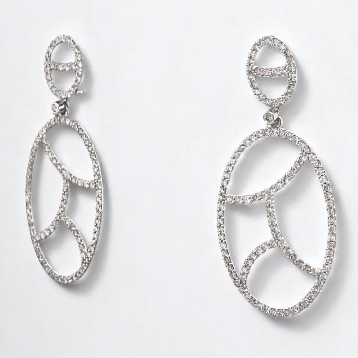 Boucles d'oreilles pendantes en or massif 14k avec diamant ovale (certifié) Pour femmes en vente