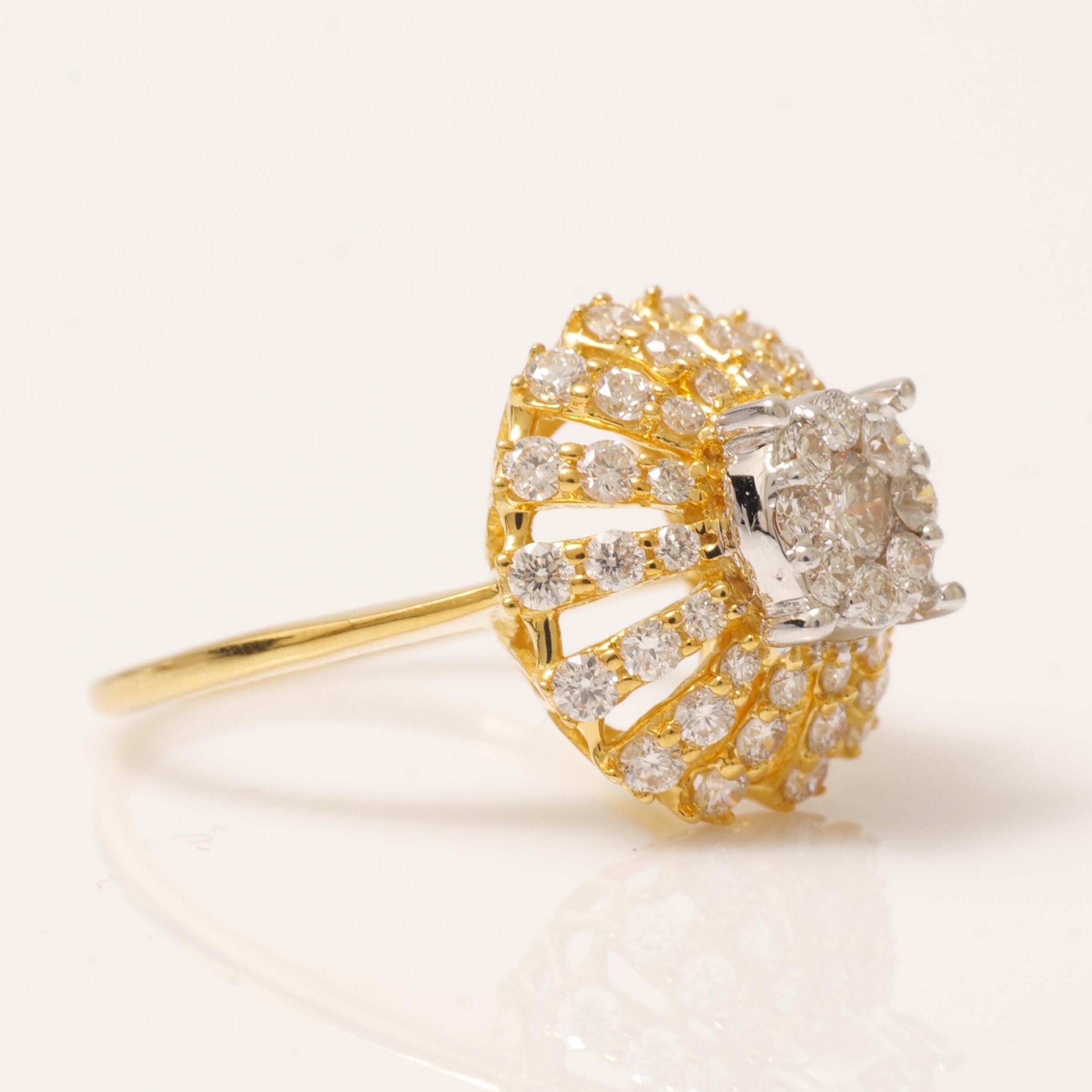 Cluster-Illusions-Diamantring aus 14k massivem Gold (zertifiziert) im Zustand „Neu“ im Angebot in New Delhi, DL