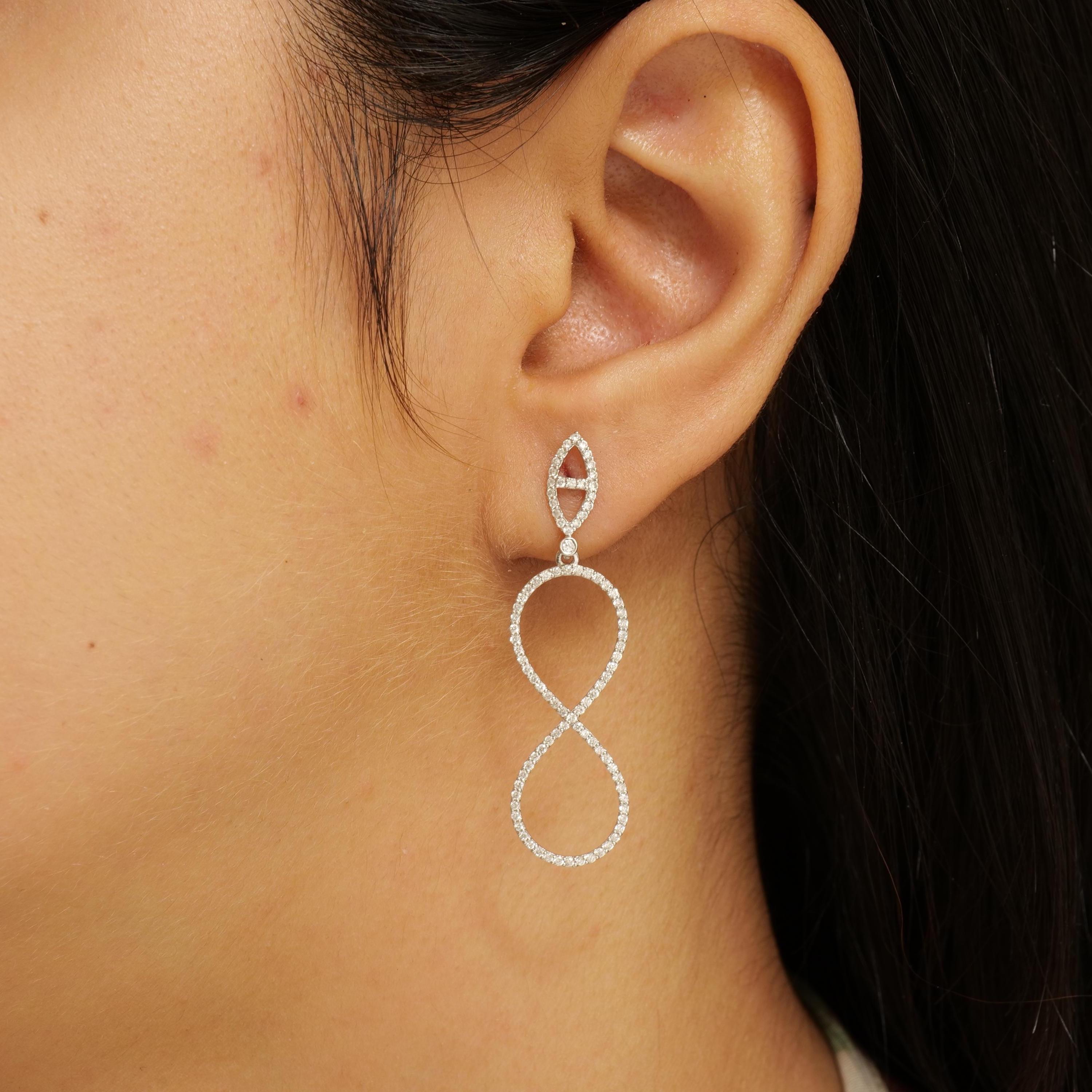 Art déco Boucles d'oreilles pendantes en or massif 14K (certifié) avec diamant à l'infini en vente