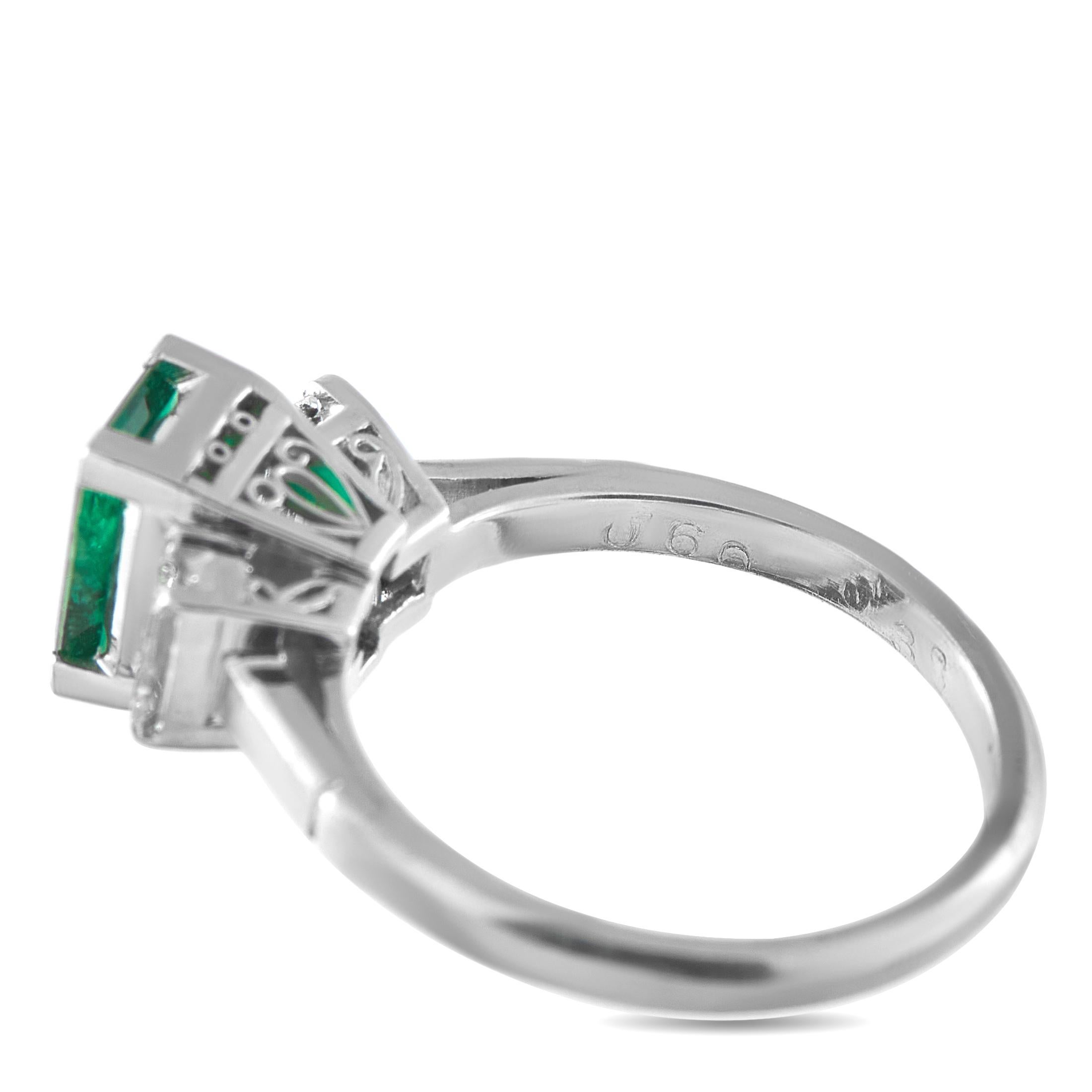 Platin 0,38ct Diamant und Smaragd Ring im Zustand „Hervorragend“ im Angebot in Southampton, PA