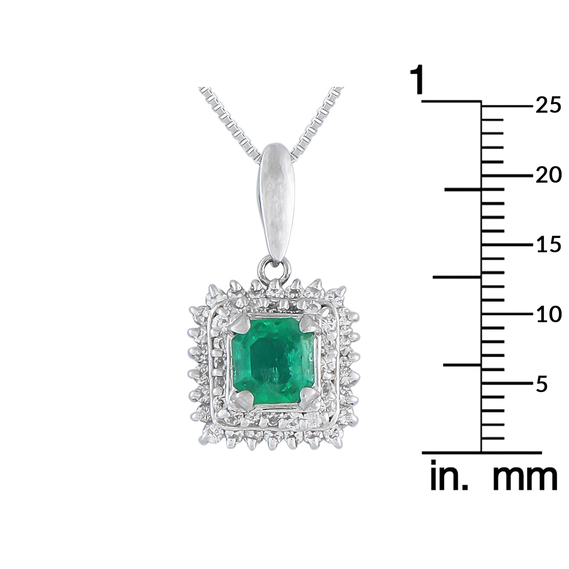 Collana in platino con diamante e smeraldo da 0,45 carati In condizioni ottime in vendita a Southampton, PA