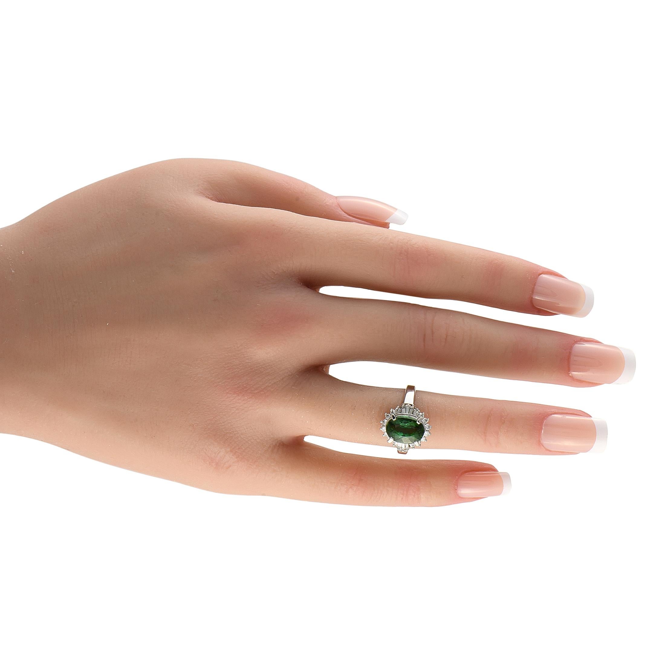 Taille mixte Bague en platine, diamant 0.33 carat et tourmaline en vente