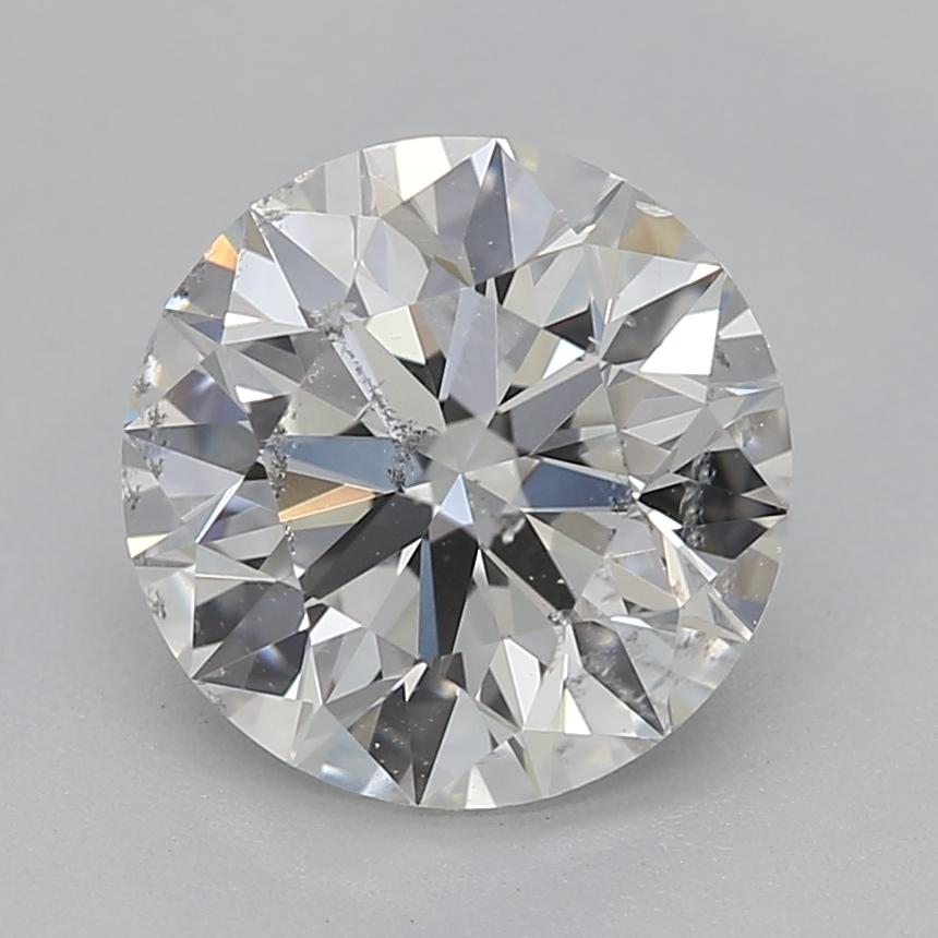 Realizzato con un occhio di riguardo per i dettagli, questo squisito anello con diamante presenta un magnifico diamante rotondo incastonato con un peso notevole di 1,33. La splendida gradazione I e SI2 della pietra centrale assicura uno scintillio