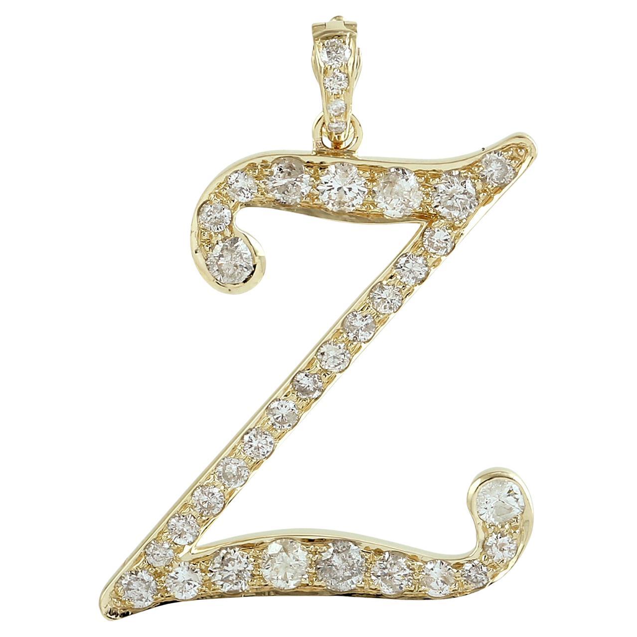 Ciondolo alfabeto con lettera iniziale Z e diamanti in oro giallo 14k in vendita