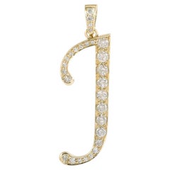 Ciondolo alfabeto con lettera iniziale J e diamanti in oro giallo 14k