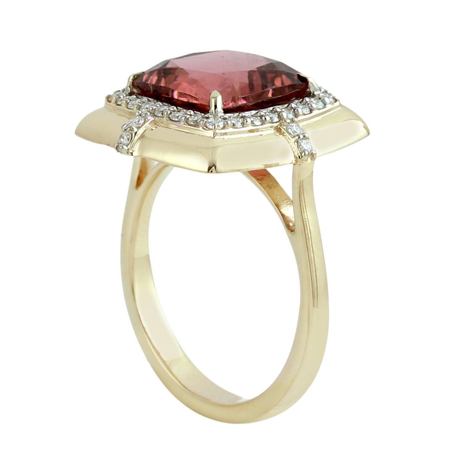 Taille mixte Bague cocktail en or jaune 14k avec tourmaline rose et diamant pavé en vente