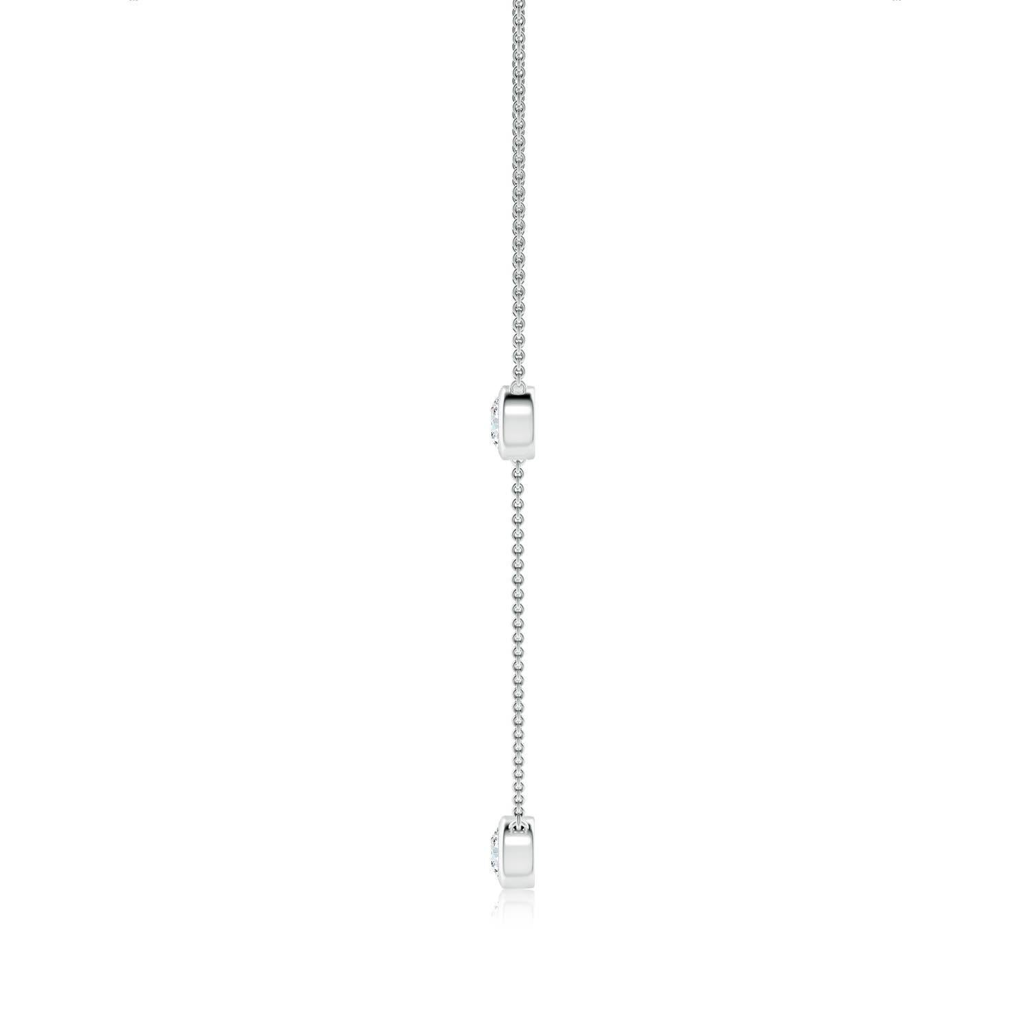 Moderno Collana con catena di diamanti Angara Natural Bezel-Set Round 1.5 ct in oro bianco 14K in vendita