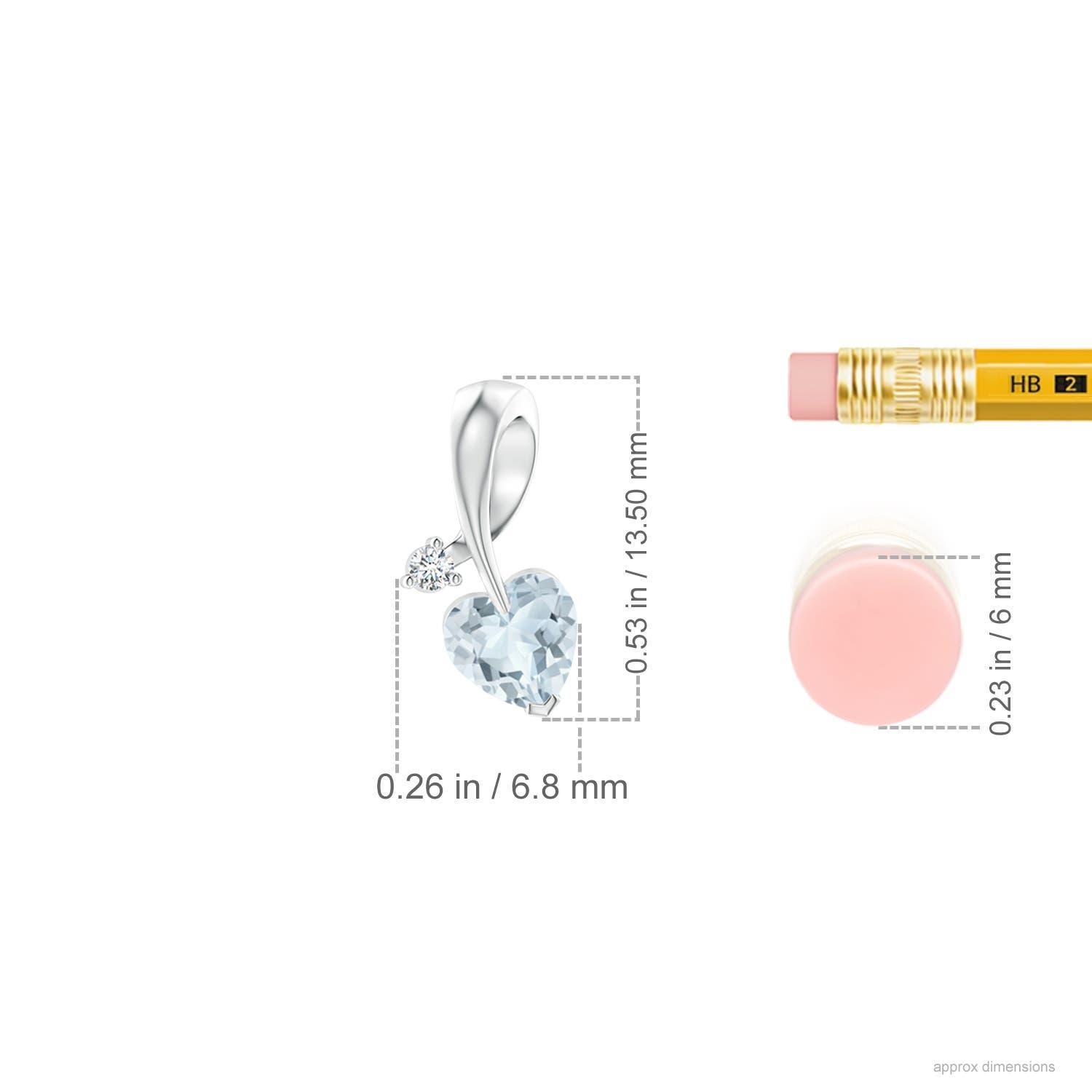 Cuore Angara Ciondolo a nastro con acquamarina naturale a forma di cuore e diamante in platino in vendita