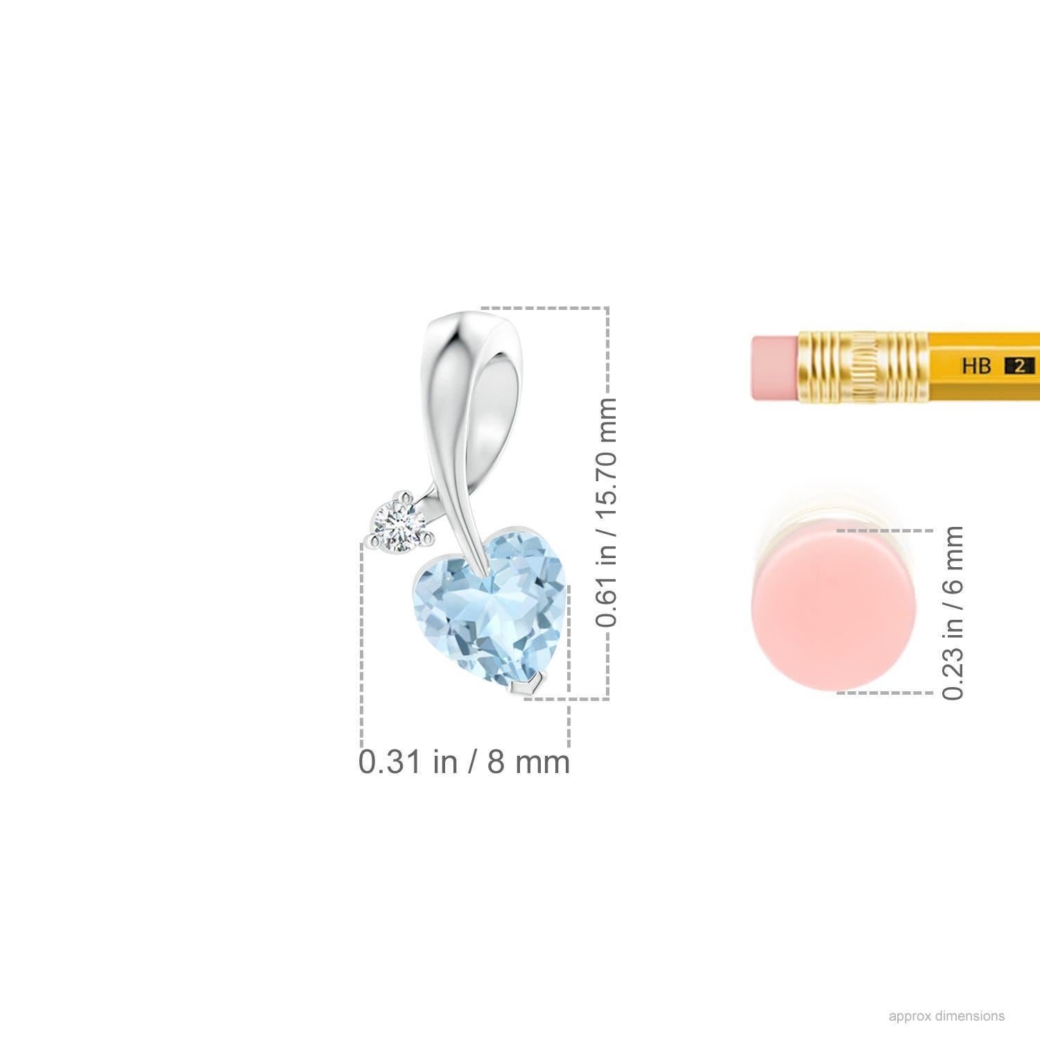 Cuore Angara Ciondolo a nastro con acquamarina naturale a forma di cuore e diamante in platino in vendita