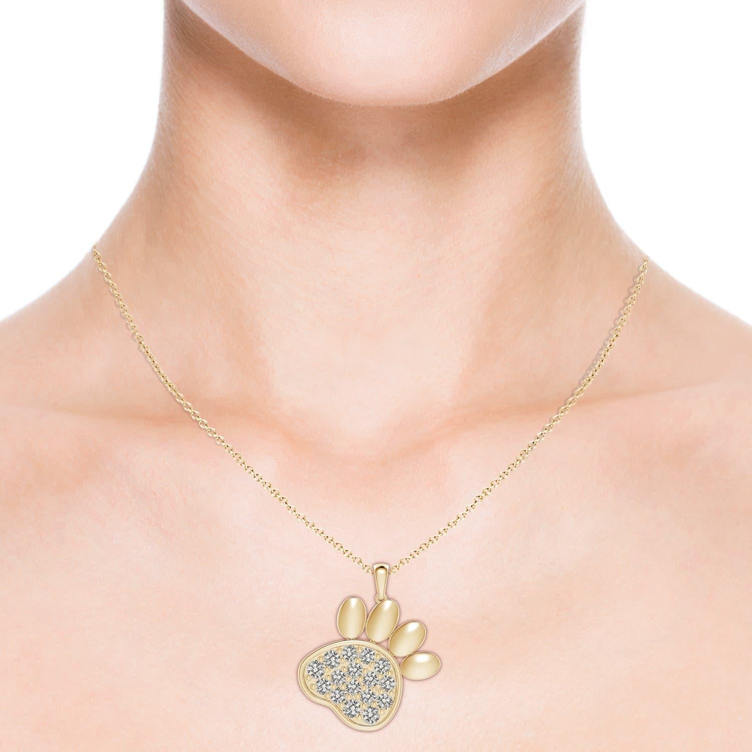 Ciondolo a forma di zampa con diamante incastonato di Angara Nature in oro giallo 14K per donna In condizioni Nuovo in vendita a Los Angeles, CA