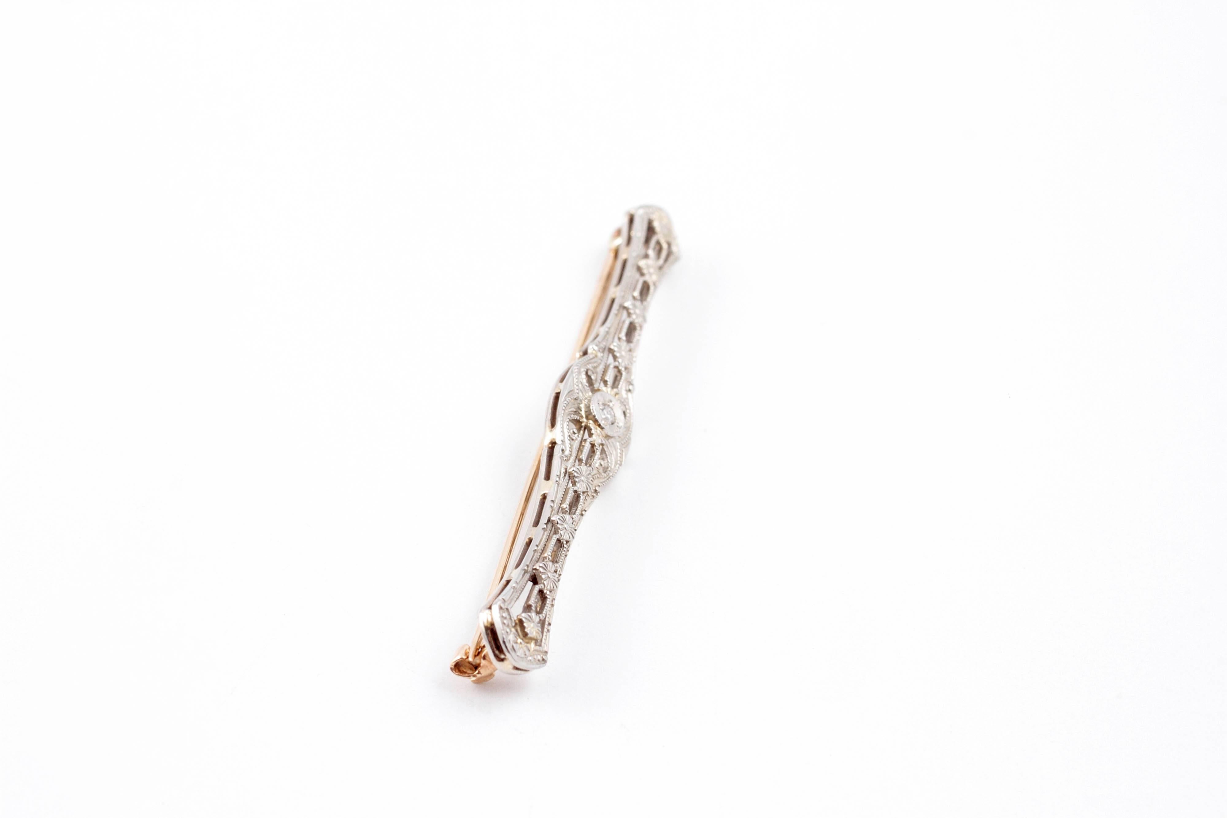 Diamond Bar Pin Yellow White Gold In Good Condition In Dallas, TX