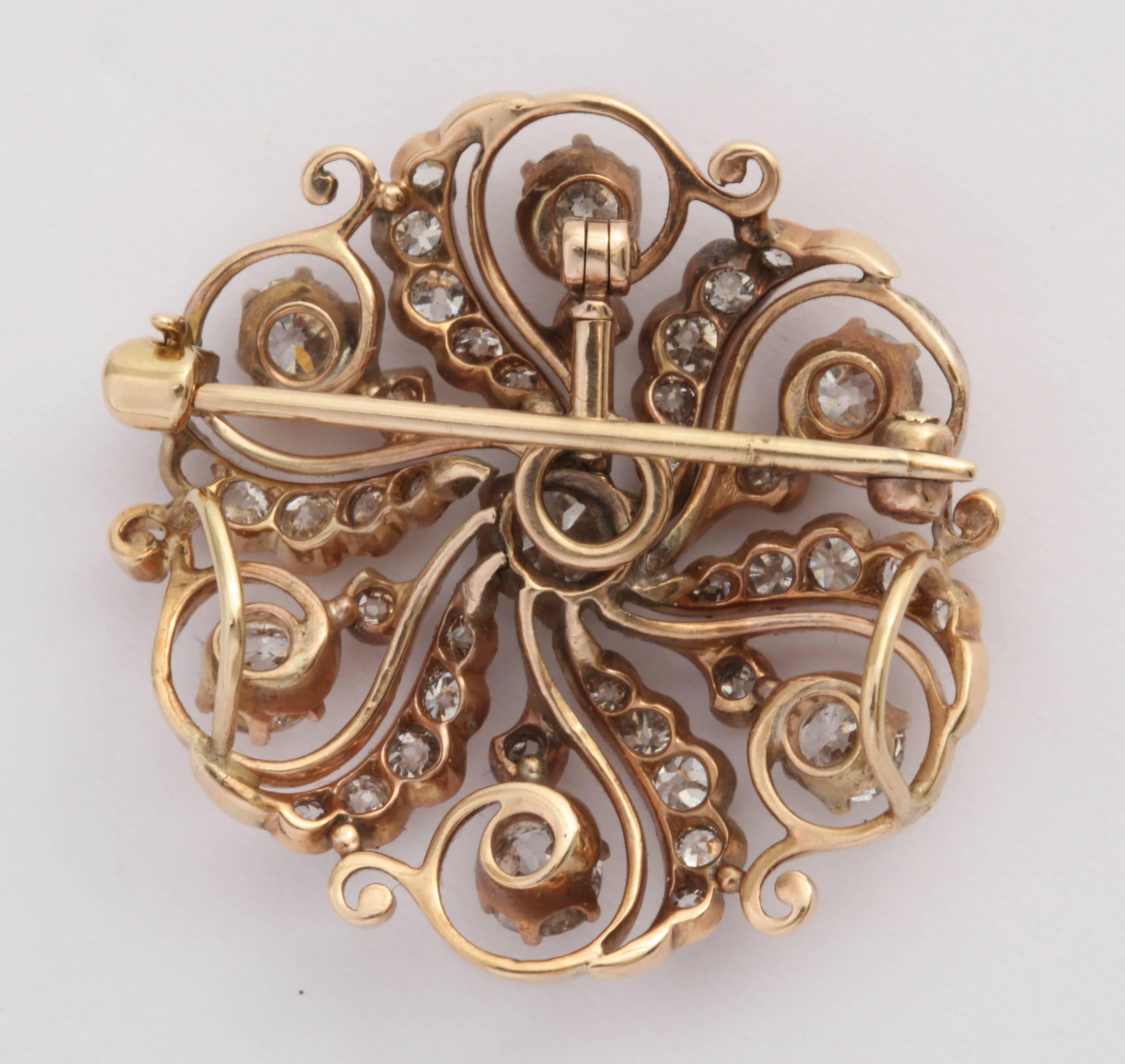 Victorian Diamond and Gold Pinwheel Pendant Brooch In Excellent Condition In New York, NY