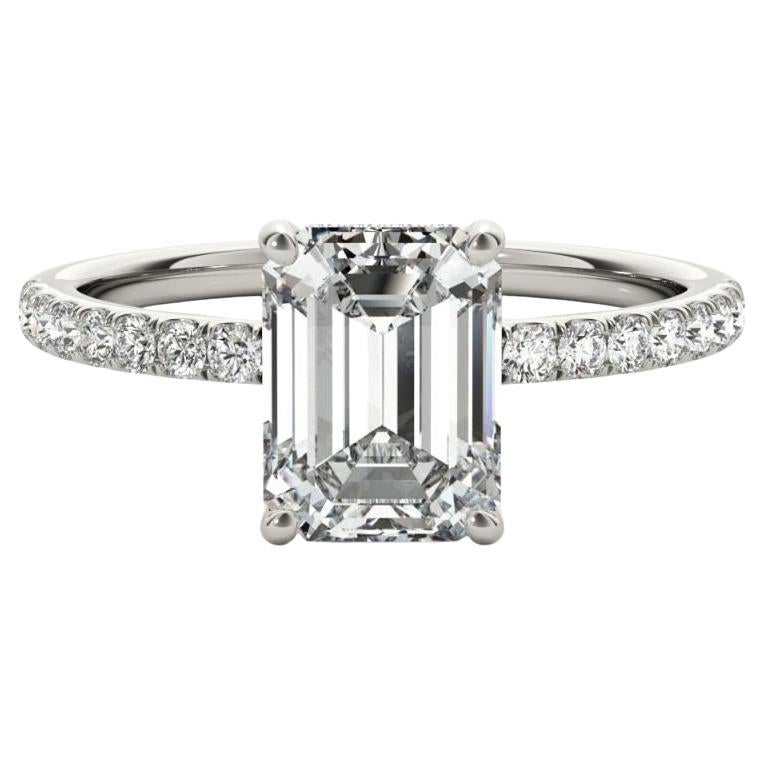 GIA zertifiziert 1,71 Karat Pave Hidden Halo Smaragd Diamantring