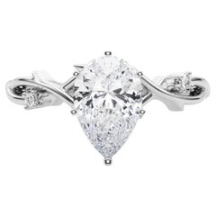GIA 1.51 Carat Pear Vine Band Nature Inspired  Bague en diamant