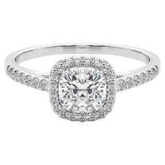 GIA zertifiziert 0,97 Karat Cushion Halo Pave 18K Weißgold Diamantring