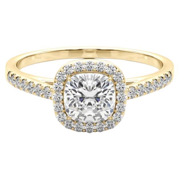 GIA Certified 1,18 Carat Cushion Halo Pave Anello con diamanti in oro giallo 18K