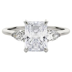 GIA 2,01ct Radiant Drei-Stein dekoriert Galerie 18K Weißgold Diamantring