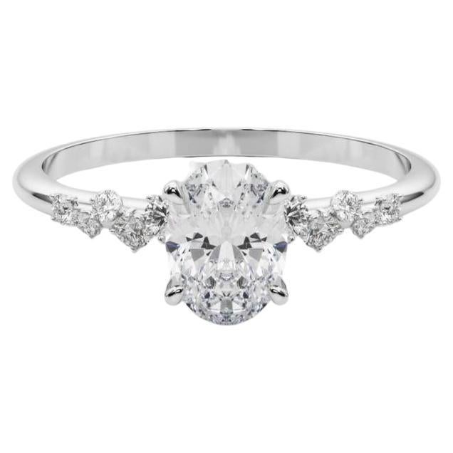 GIA 0.90 Carat Oval Cluster Trellis Solitaire  Bague en diamant