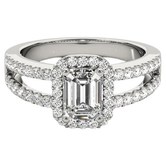 GIA 2.7 Carat Halo Emerald Filigree Split Shank Bague en diamant