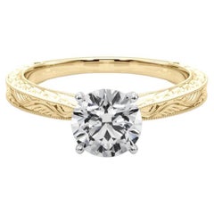 GIA 0,9ct Anello classico rotondo solitario antico inciso in oro giallo con diamanti