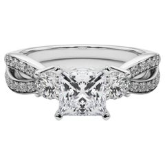 GIA 1.21ct Princesse Trois Pierres Pave en or blanc 18K