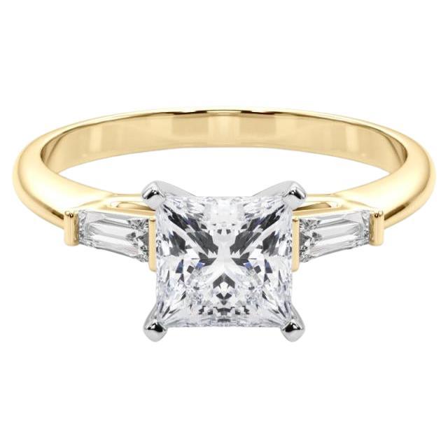 GIA 1.01ct Princesse trois pierres Baguette effilée en or jaune 18K Bague diamant