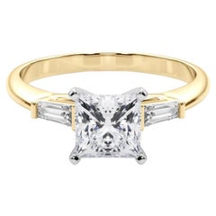 GIA 1.01ct Princesse trois pierres Baguette effilée en or jaune 18K Bague diamant