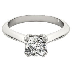 GIA 0.8 Carat Cushion Solitaire Tulip Cathedral Bague diamant en or blanc 18K