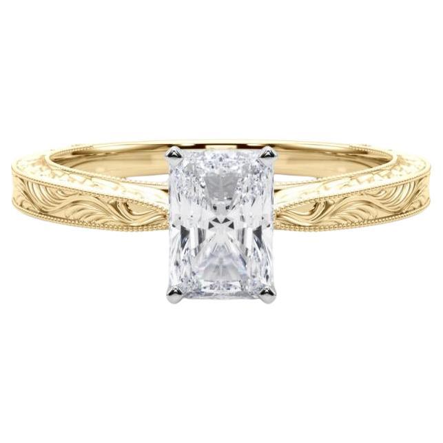 GIA 1.7ct Radiant Classic Solitaire Anello di diamanti in oro giallo inciso antico