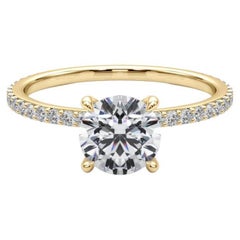 GIA Certified 1,3 Carat Round Halo Hidden Pave Band Diamond Ring