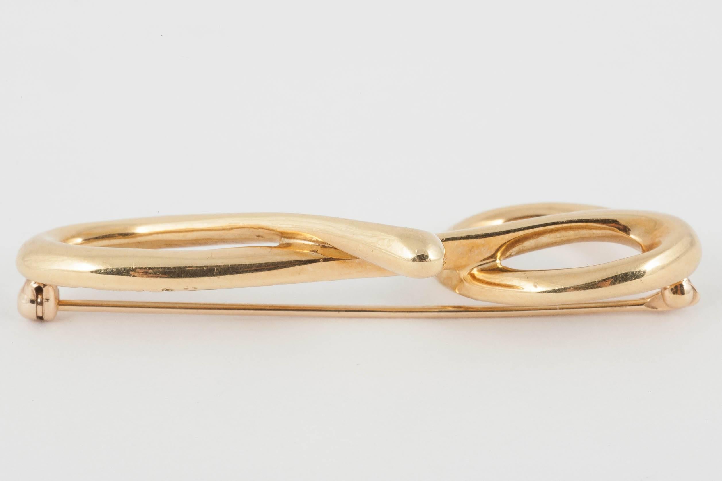 Tiffany & Co. Perretti Gold Heavy Openwork Brooch In New Condition For Sale In London, GB