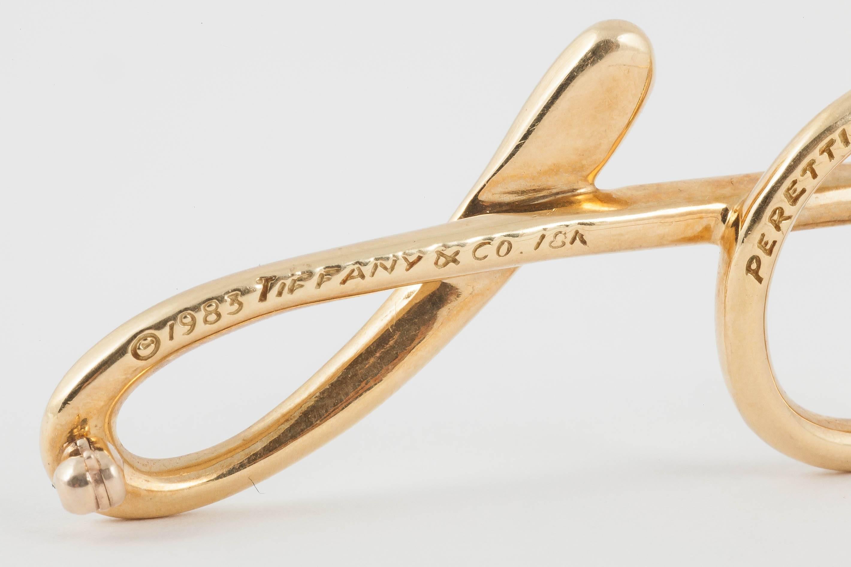 Tiffany & Co. Perretti Gold Heavy Openwork Brooch For Sale 2