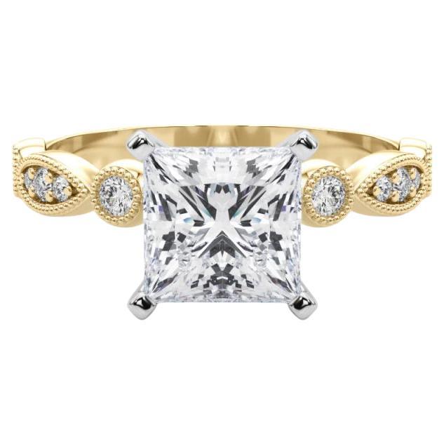 GIA 1.5ct Princesse Marquise 
Round Milgrain Bezel Yellow Gold Diamond Ring en vente
