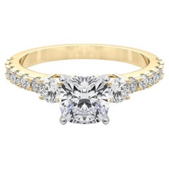 GIA 1ct Cuscino a tre pietre con gambo di diamante Anello con diamante in oro giallo 18K