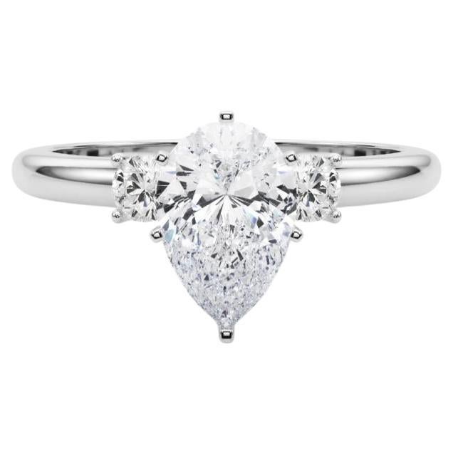 GIA 1,01ct Pear 3-Stone Passato, presente e futuro  Anello con diamante