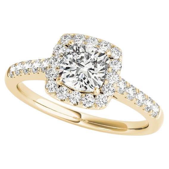 Anillo de diamantes catedral con aureola y pavé de 1.51 quilates certificado por el GIA